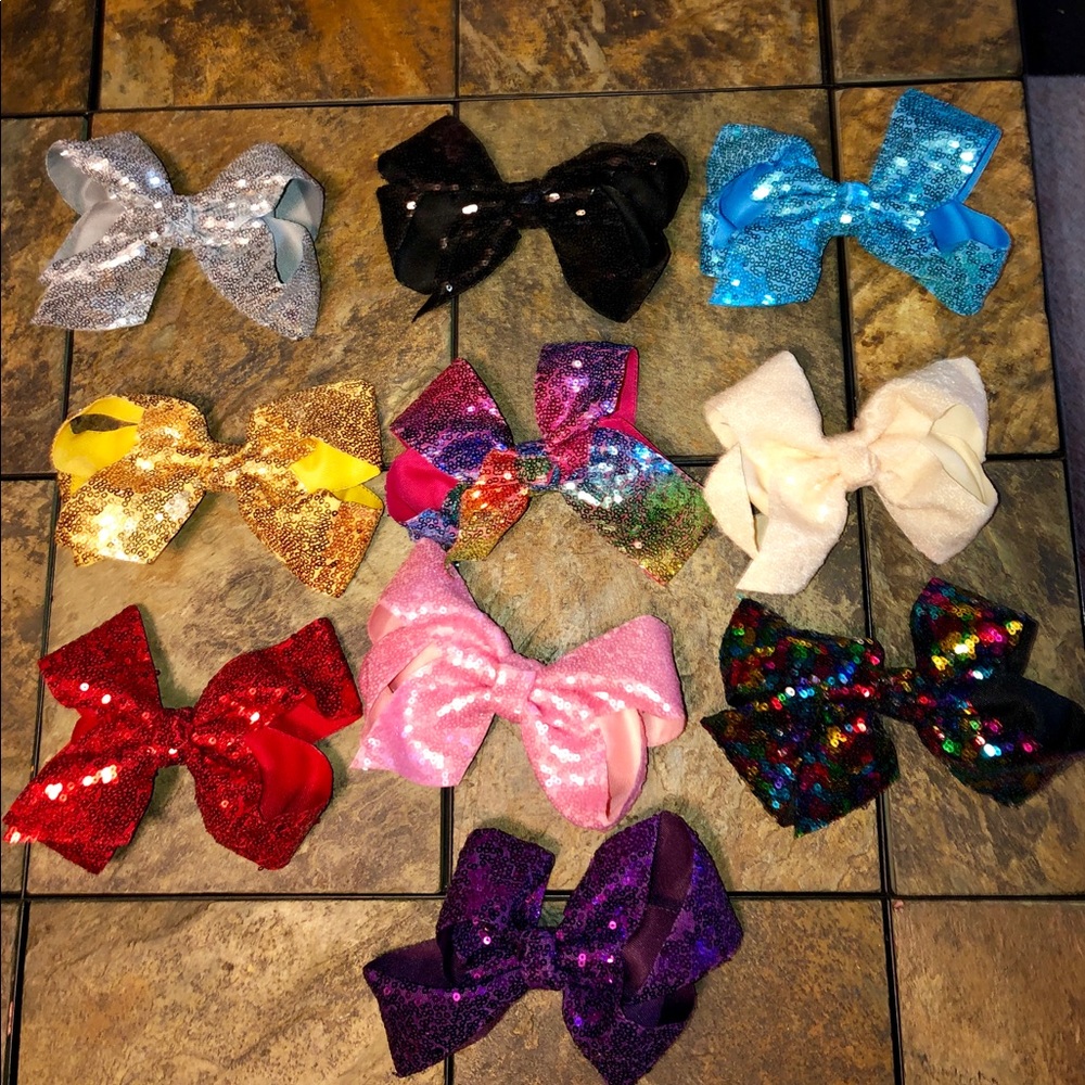 10 6” sequins bows